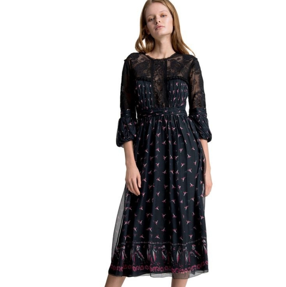 León Max limited edition lace and  chiffon dress